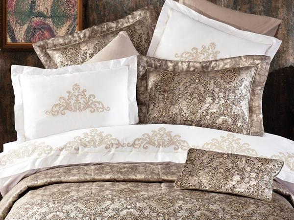 Swan Çift Kişilik Nevresimli Yatak Örtüsü Krem