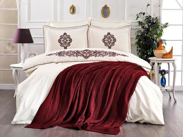 Ensemble de mariée brodé de luxe Bianka 7 pièces bordeaux