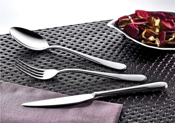 Akdeniz Pasta Biçaği