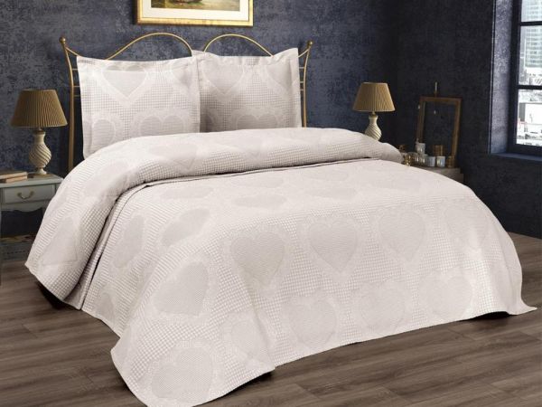 Çeyizdiyarı Love Çift Kişilik Yatak Örtüsü Krem