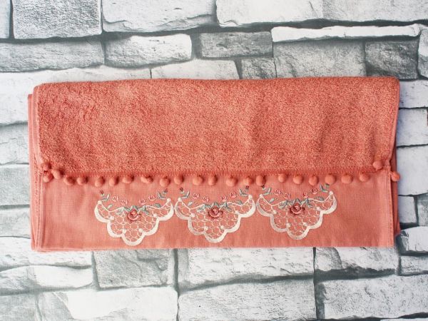 Çeyiz Diyarı Asma Nakışlı Çeyizlik Havlu Nar Çiçeği