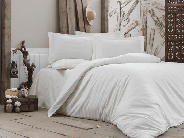 Stripe Beyaz Pamuk Saten Nevresim Takımı Çift Kişilik