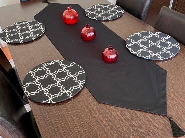 Dowery Alberta 7 Piece Placemat Set Black