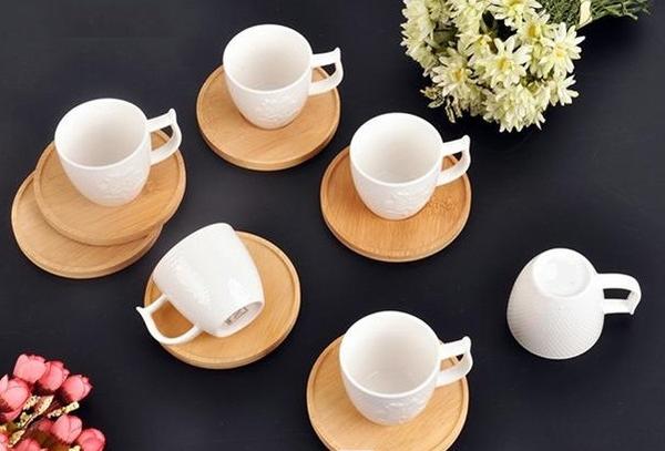 Bayev Beyaz 6 Kişilik Fincan Takımı Ve Ahşap Altlığı 101137-12-