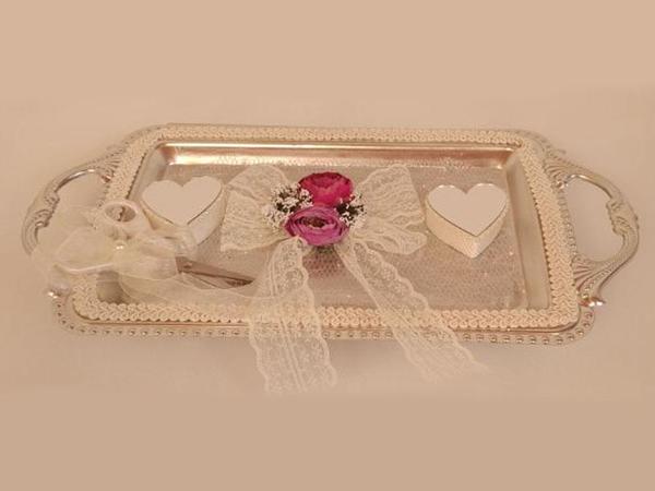 صينية دائرية معدنية مربعة