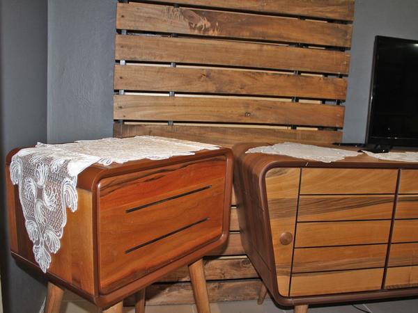 Dream Saloon Set 5 Piece Cream Cappucino