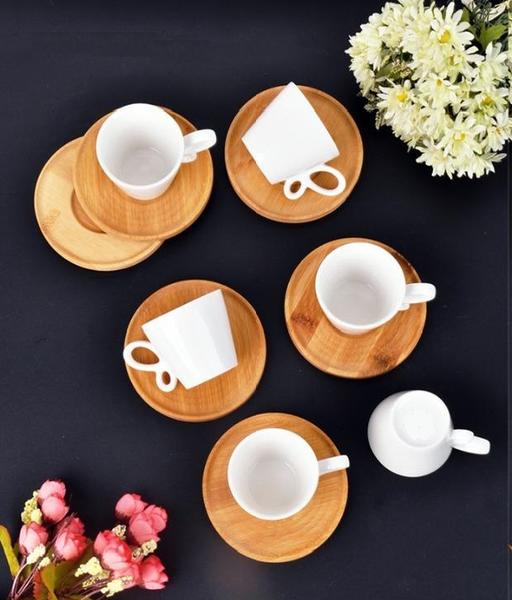 Bayev Beyaz 6 Kişilik Fincan Takımı Ve Ahşap Altlığı 101091-12-