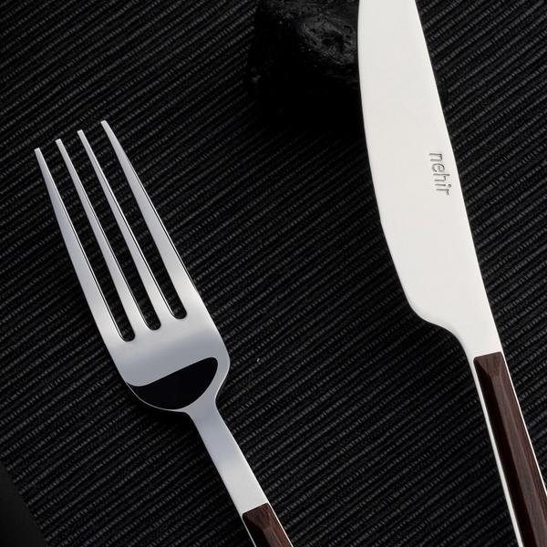 36 Piece Cutlery Set With Wooden Decorated Plastic Handle
