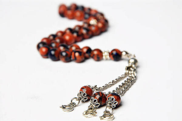 Chapelet en pierre étoilée veinée