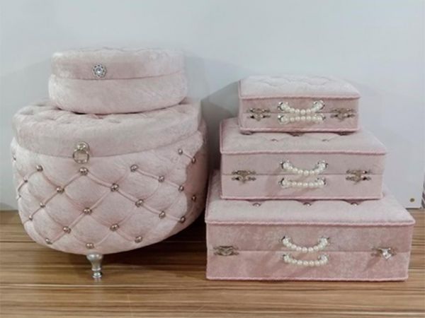 D Model 5 Li Çeyiz Sandık Takımı Pudra