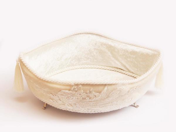 Rose Leaf Püsküllü Gondol Lüx Havlu Sepeti Krem