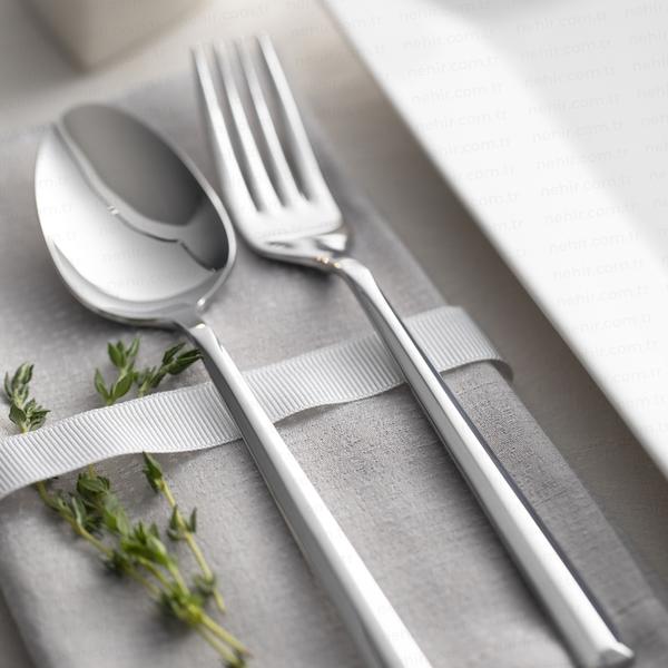 Milano Plain 60-teiliges Set für große Familien (ohne Messer)