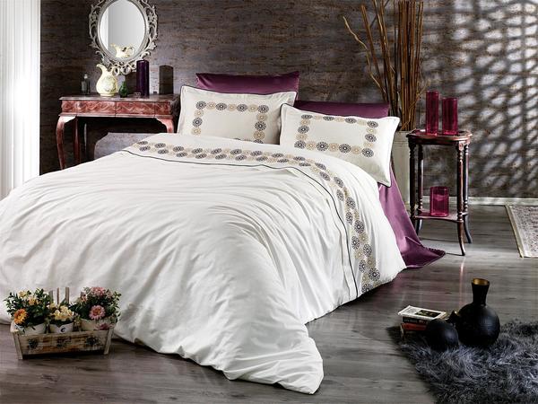 Anna Çift Kişilik Nevresim Takımı Mürdüm