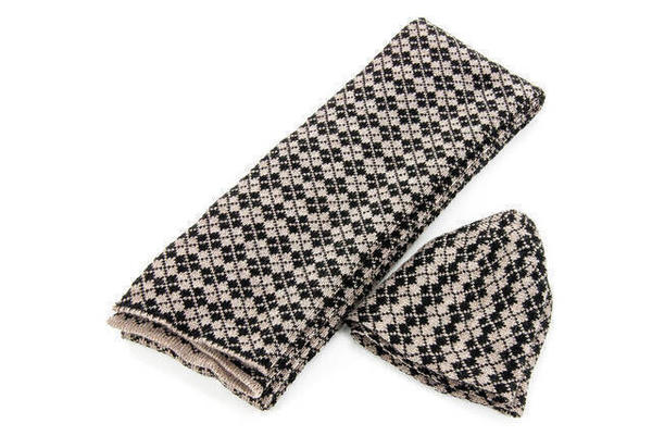 قبعة ووشاح ليكرا منقوش - 2