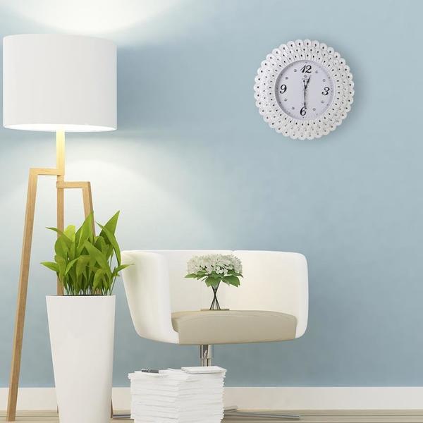 Almina Çiçek Desenli Duvar Saati