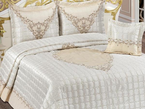 Çeyizlik Kapitone Yatak Örtüsü Monaco Krem