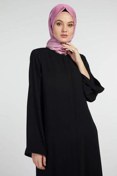 Ecem Lidya Ferace Siyah