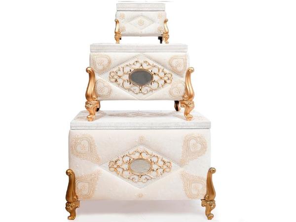 French Laced Love 3 Piece Dowry Chest Cream