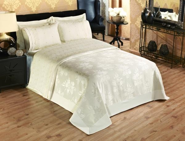 مجموعة الفرنسية ذات الأربطة واللؤلؤ