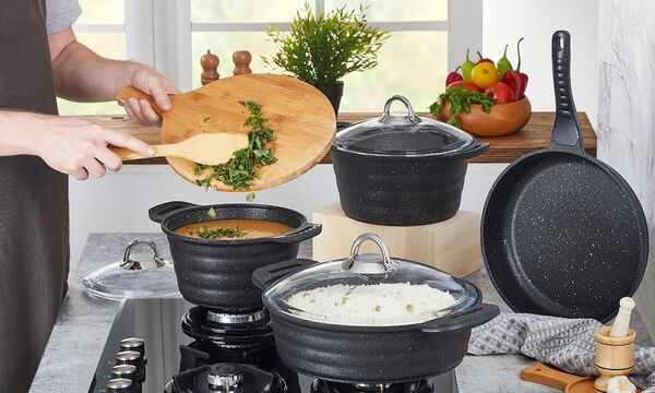 Schwarzes Titan Festa 7-teiliges Gussset