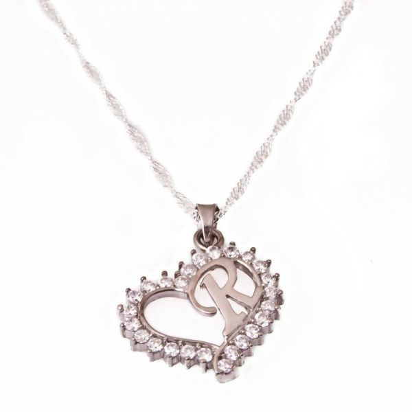 Gümüş R Harfi Kalpli Bayan Kolye