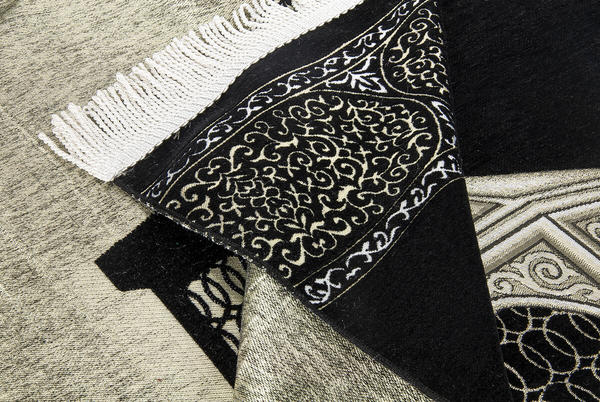 سجادة صلاة الشنيل الفاخرة من Makamı إبراهيم منقوشة - أسود