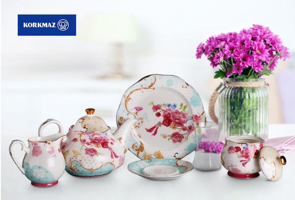 Korkmaz Flora Çiçek Desenli Porselen Çay Seti - 23 Parça