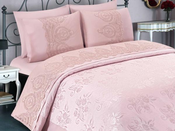 مجموعة Dowry Pique في اسطنبول