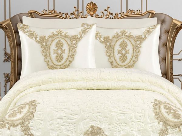 Eylül Fransız Güpürlü Battaniye Takımı Krem