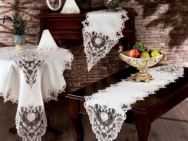 Tual Linen Living Room Set 5 Pieces Ecru Gold