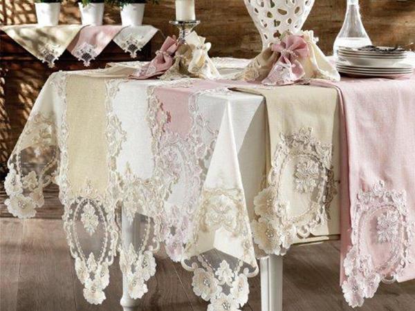Nappe Rana à Lacets Français 26 Pièces 3 Couleurs