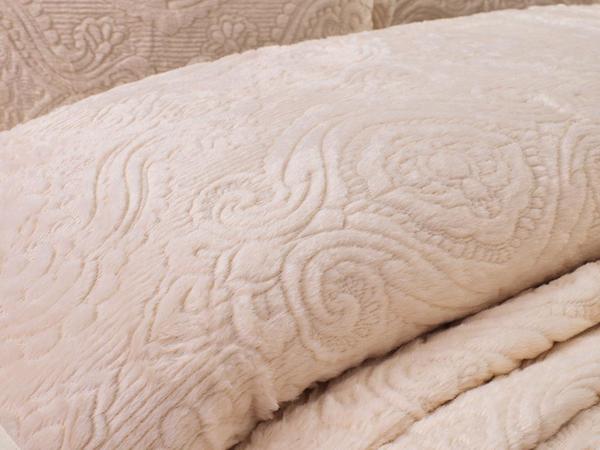 Dowry Land Glory Double Bed Cover Cream Beige