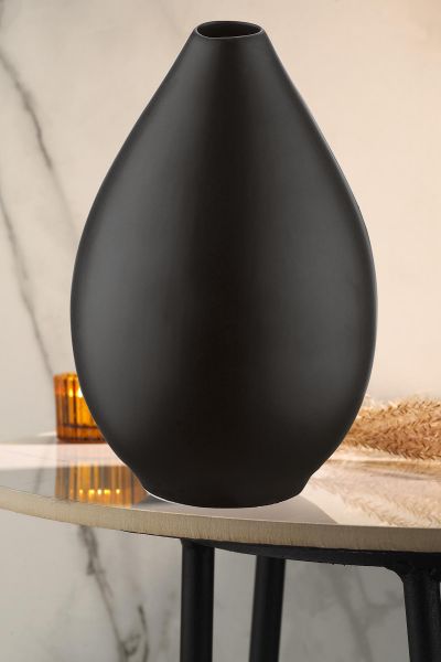 Kütahya Porselen Modern 17 Cm Vazo Mat Siyah