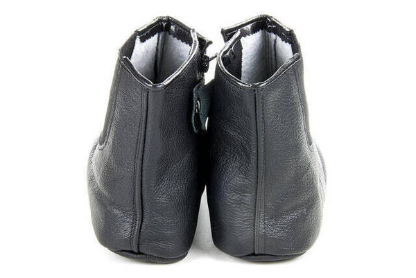 جلد العجل ميست - مبطن - مطاط - سميك ميست