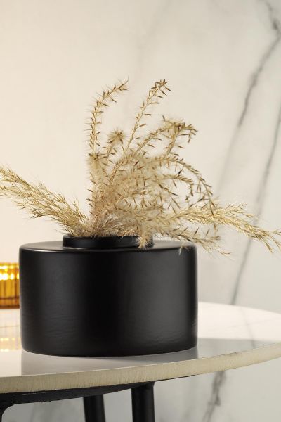 Kütahya Porselen Modern 14 cm Vazo Mat Siyah