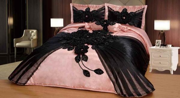 Saten Yatak Örtüsü Seti Hülya Çift Kişilik Pembe Siyah 