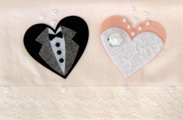 Gelin Damat Havlusu Kalpli Pudra