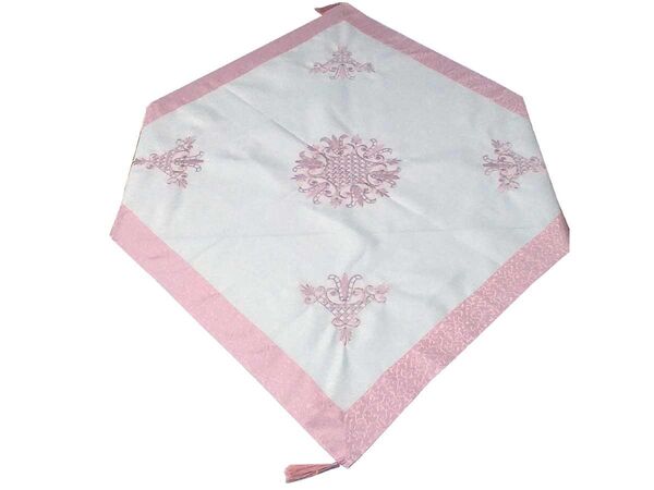 Tulpenbesticktes geschnürtes Fiskos-Cremepulver