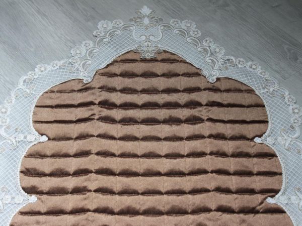 Fransız Güpürlü Özgü Kapitoneli Kadife Seccade Kahve