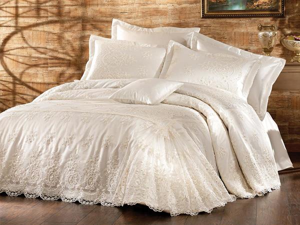 Elenora Yatak Örtüsü 2 Renk