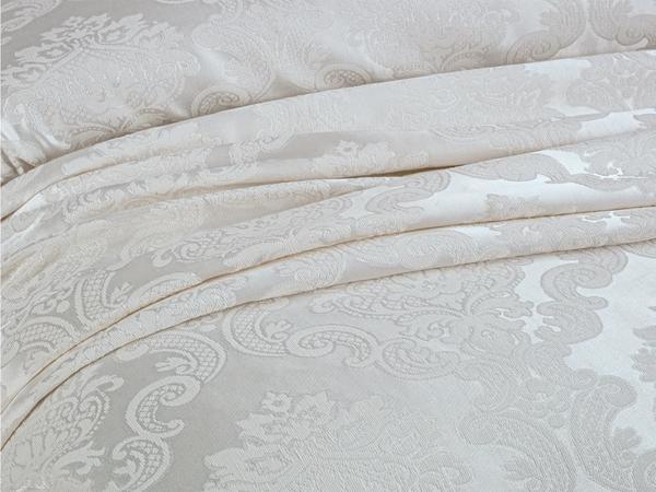 Crown Bed Cover Cream