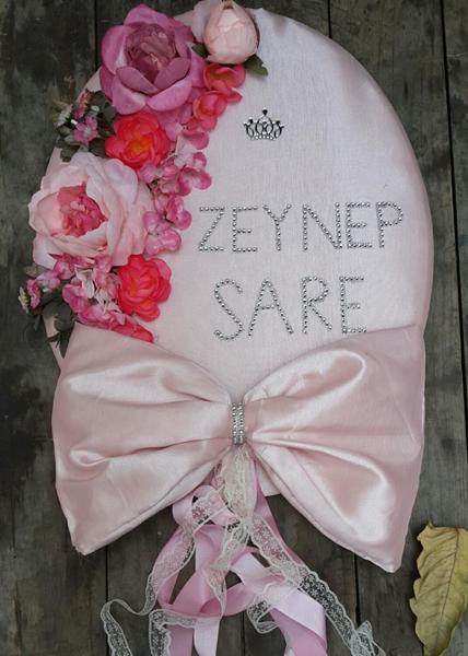 ÖZEL TASARIM BEBEK ODASI KAPI SÜSÜ