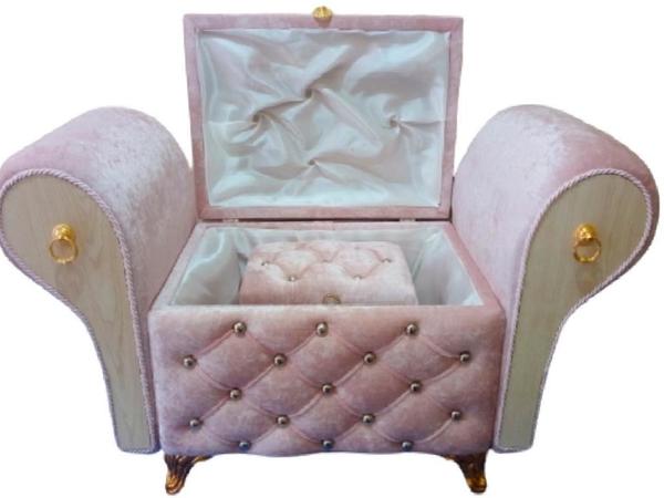 Armchair Quilted Diamond 2 Piece Dowry Chest Powder