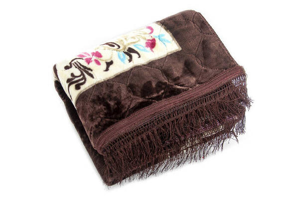 Tapis de prière en peluche avec base antidérapante marron