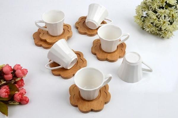 Bayev Beyaz 6 Kişilik Fincan Takımı Ve Ahşap Altlığı 101190-12-