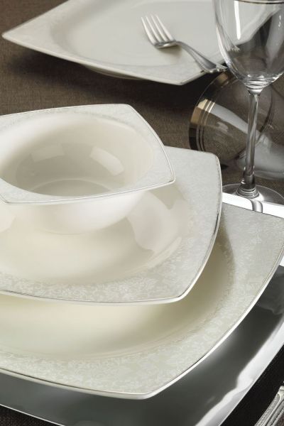 Kütahya Porselen Bone Mare 68 Parça 9567 Desenli Yemek Takımı