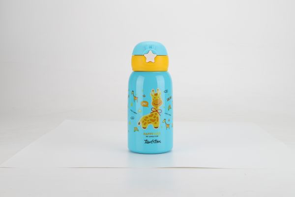 Tantitoni | Zürafa Desenli Mavi Paslanmaz Çelik Çocuk Termosu 520 ml