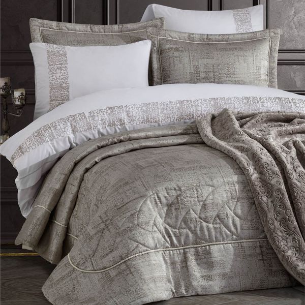 İgi Jadore Yatak Örtüsü