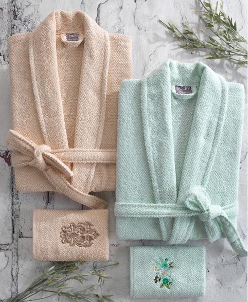 Soley Julie 4 Parça Nakışlı Aile Bornoz Seti Açık Krem - Açık Mint