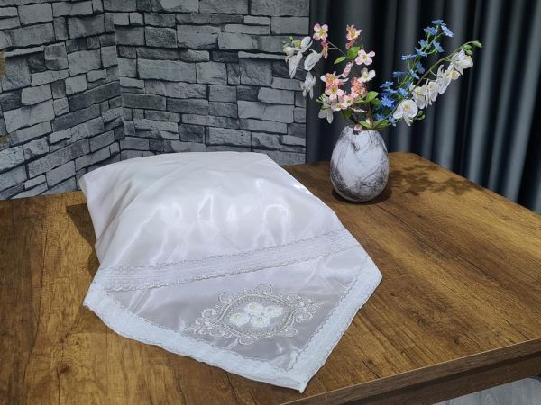 Çeyiz Diyarı Fransız Güpürlü Saten Kardelen Tek Bohça Krem